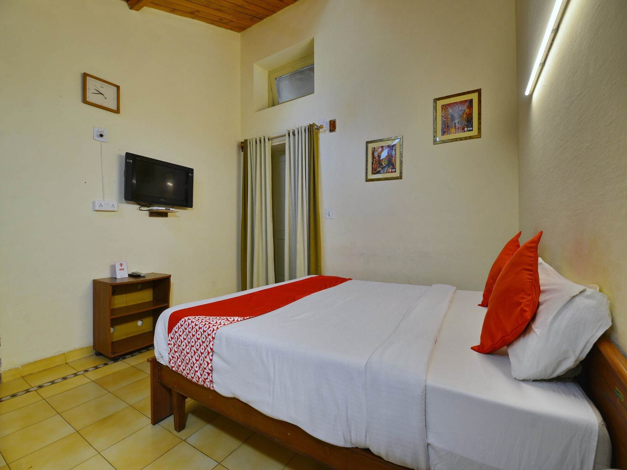 Hotel Oyo 12402 Mushkil Aasan à Mount Âbû Extérieur photo